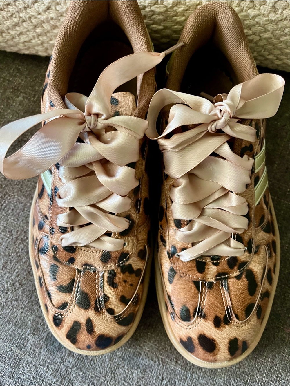 Leopard Print Women’s Platform Sneakers with Pale Pink Ribbon Laces - Picture 3 of 3